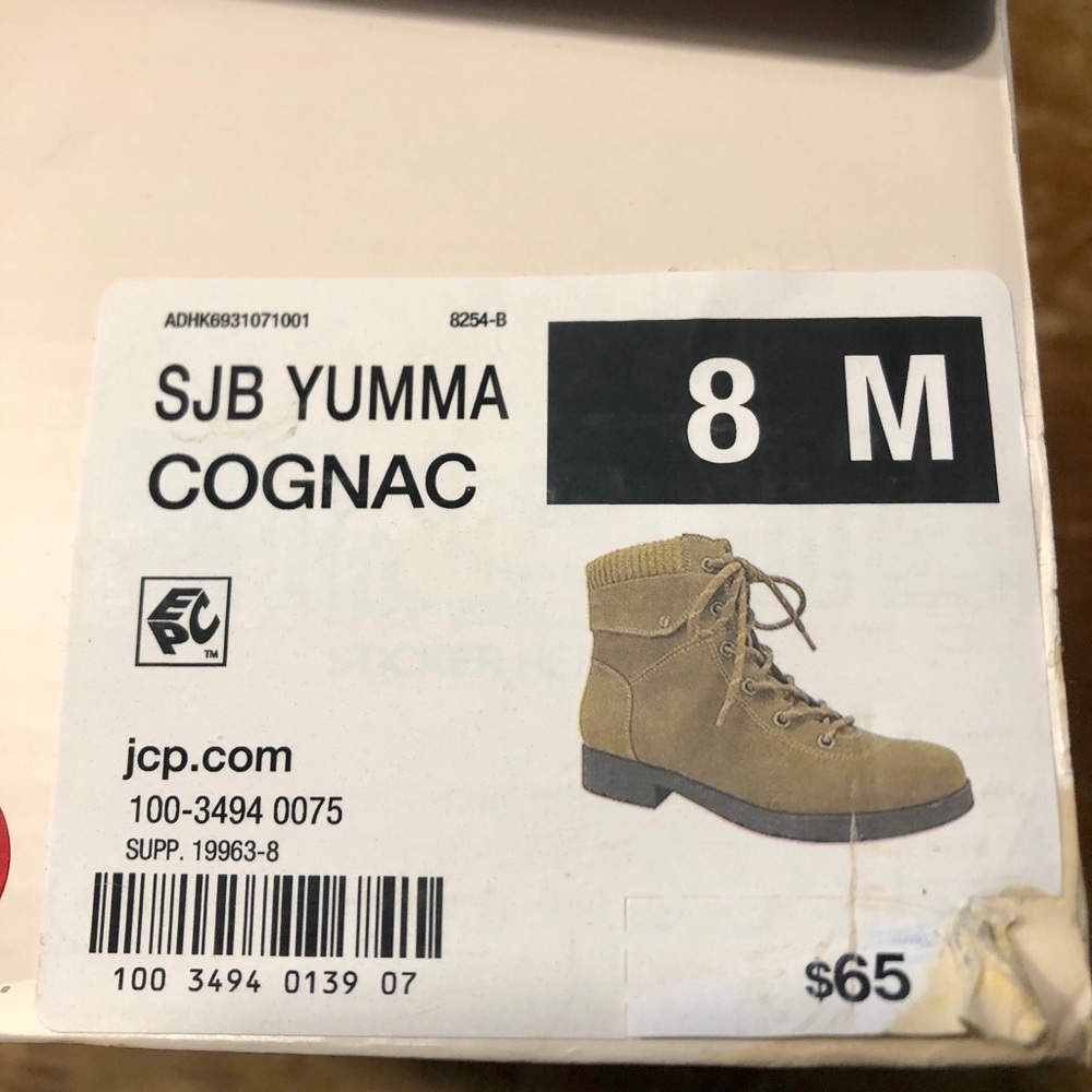 St. Johns Bay Yumma Cognac Suede Boots NIB Size 8M - Picture 8 of 9